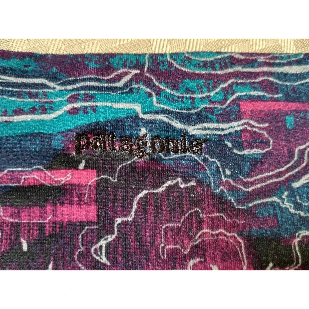 Patagonia Crop Leggings Gorpcore Womens Medium Purple Teal Mountain Print Yoga - Picture 16 of 16